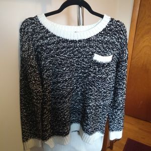 Charlotte Russe High/Low Marled black Sweatshirt